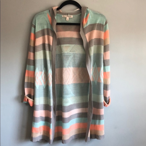 Sweaters - Spring cardigan!